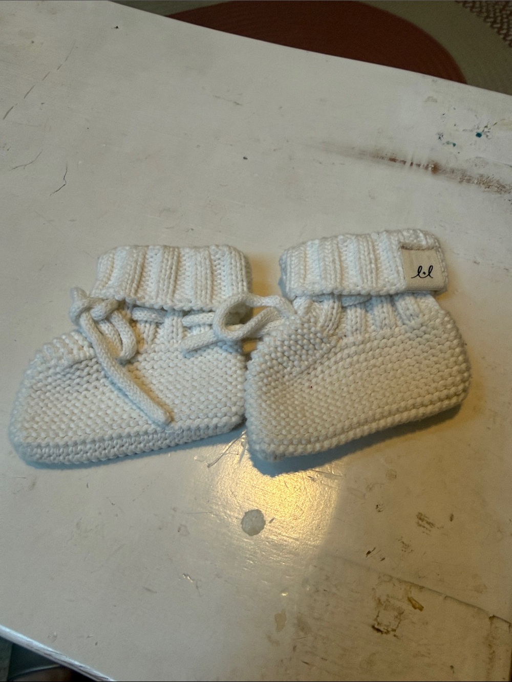 Newborn Baby Knit Booties - White - Soft Organic